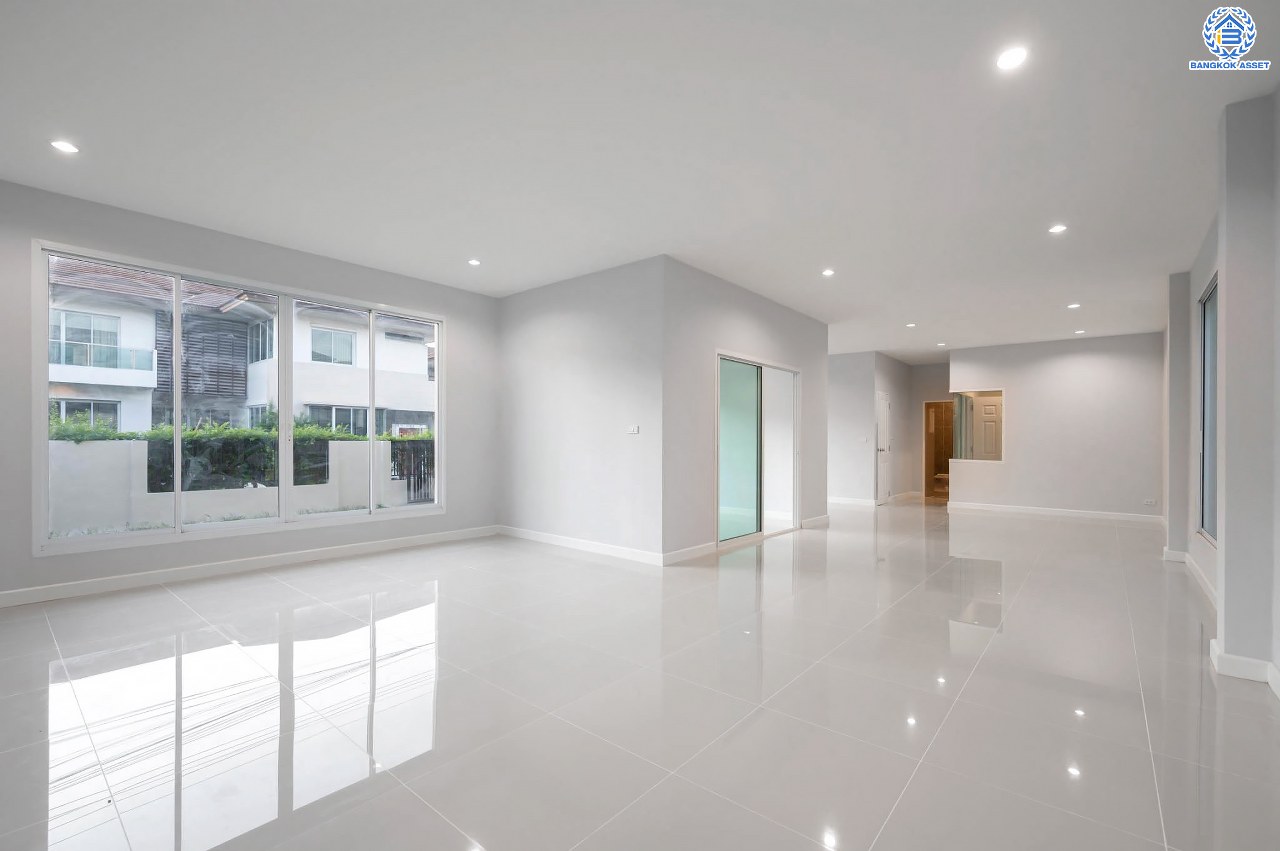 บ้านมือสองตกแต่งใหม่ โครงการ เดอะเวอรีเดียนโฮม กาญจนาภิเษก เนื้อที่กว้าง 75 ตร.ว. ฟังก์ชัน 3 ห้องนอน 4 ห้องน้ำ 1 ห้องอเนกประสงค์ 1 ห้องแม่บ้าน จอดรถได้ 2 จอด บนทำเลดี ติดถนนกาญจนาภิเษก เชื่อมต่อถนนรัตนาธิเบศร์ ถนนนครอินทร์ ถนนกาญจนาภิเษก ใกล้รถไฟฟ้าสายสีม่วง "สถานีตลาดบางใหญ่" และจุดขึ้นทางด่วน "ศรีรัช"...